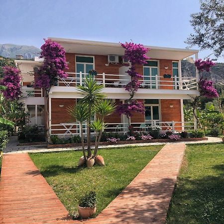 Hotel Jon Dhermi Luaran gambar