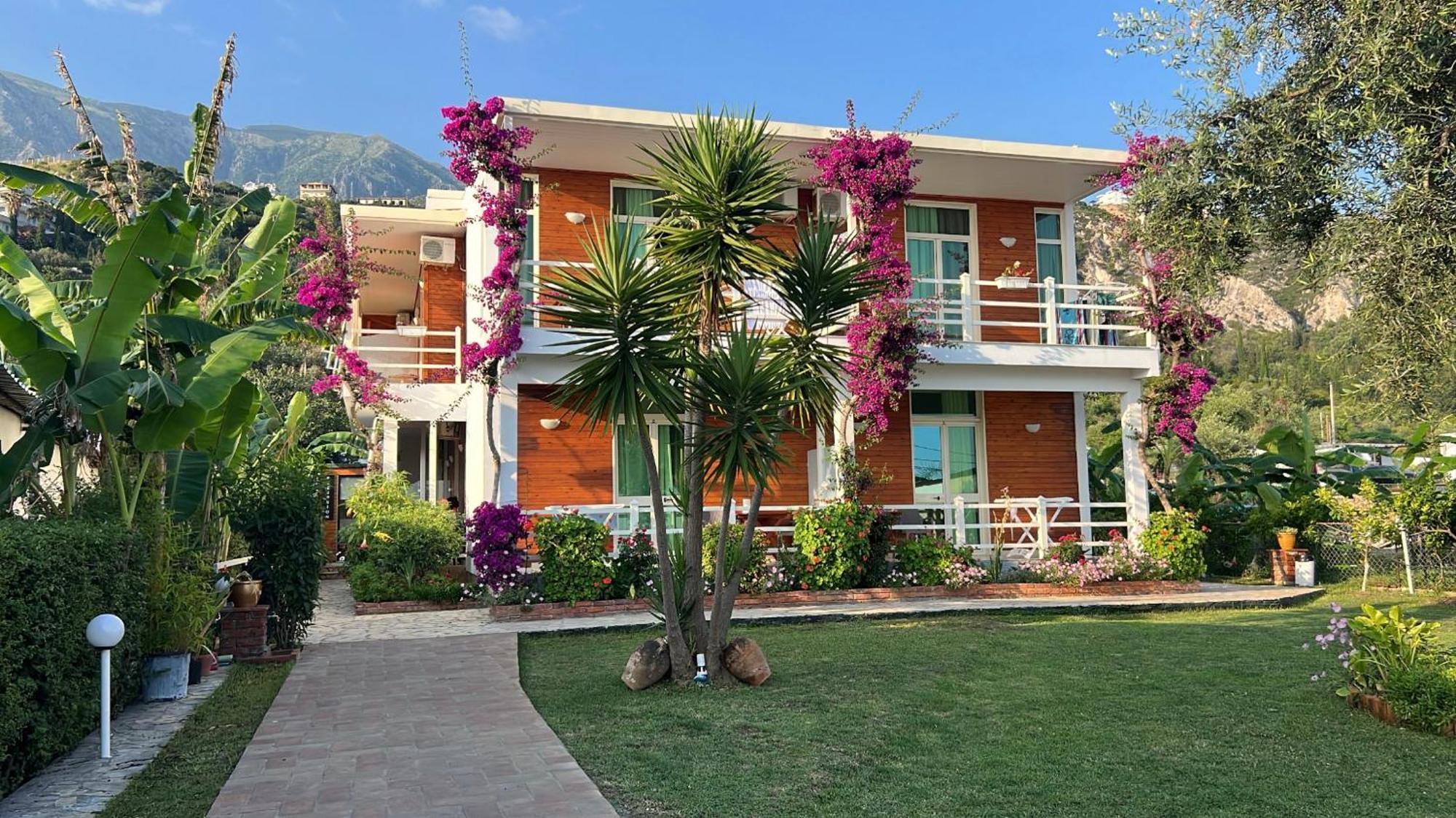 Hotel Jon Dhermi Luaran gambar
